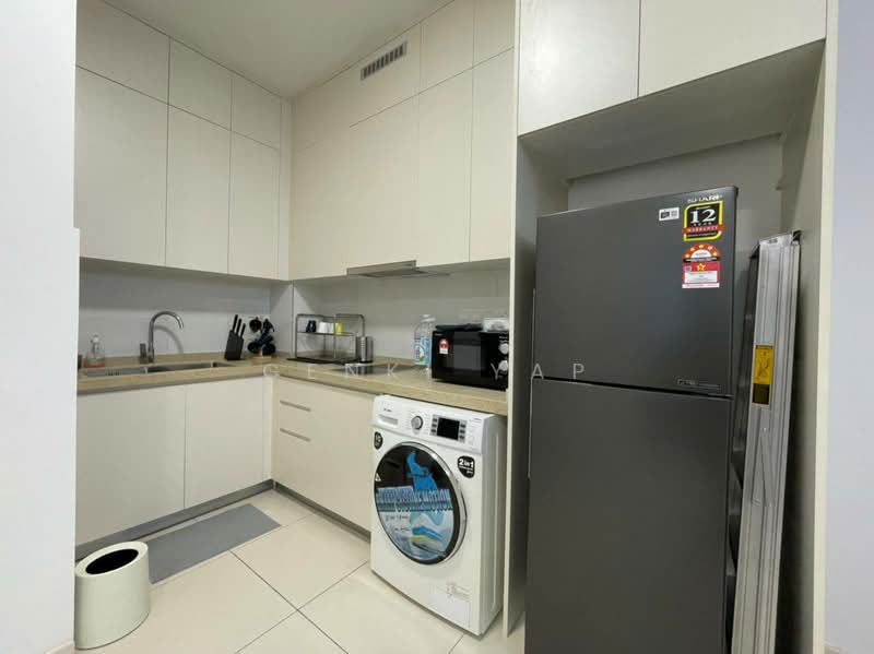 Service Residence for Rent at The M @ Medini Macrolink - Genki Yap - Kitchen - PropertyGuru.com.my