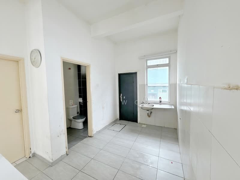 Maya height untuk Untuk Disewa - RM 1,600 /bulan, Apr 2026 - Bathroom - PropertyGuru.com.my