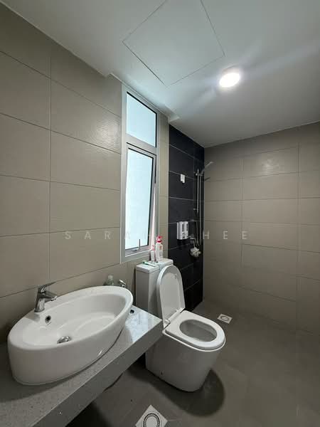 Kediaman Servis untuk Disewa di MIRAI Residences - Sarah Chee - Bathroom - PropertyGuru.com.my