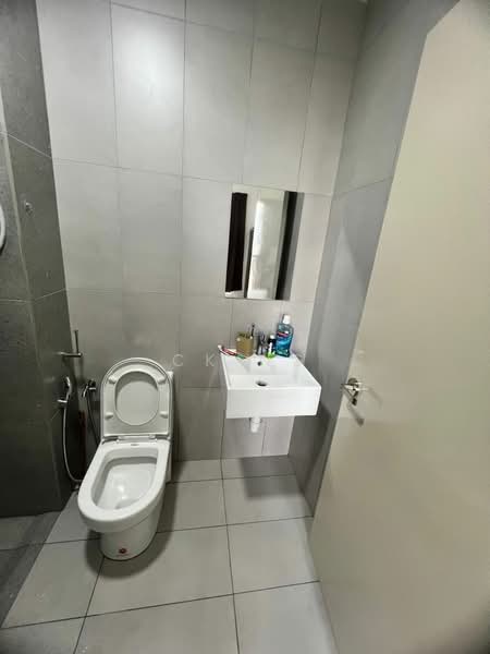 Service Residence for Sale at The Harmony - CK Ng - Bathroom - PropertyGuru.com.my