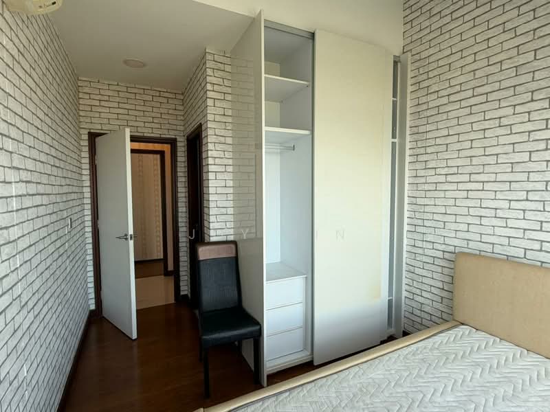 Service Residence for Sale at Paragon Residences @ Straits View - Joy Min - Bedroom - PropertyGuru.com.my