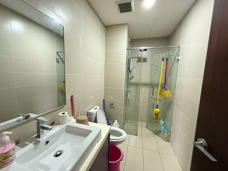 Servis Apartment untuk Dijual di Green Haven - Gavin Soo - Bathroom - PropertyGuru.com.my