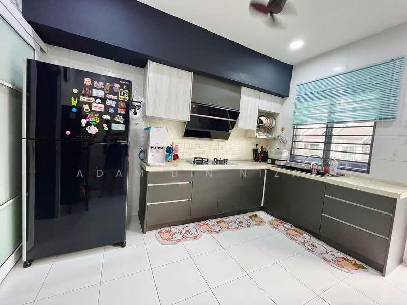 Townhouse for Sale in Taman Putra Perdana (Puchong) - Adam Bin Nizar - Kitchen - PropertyGuru.com.my