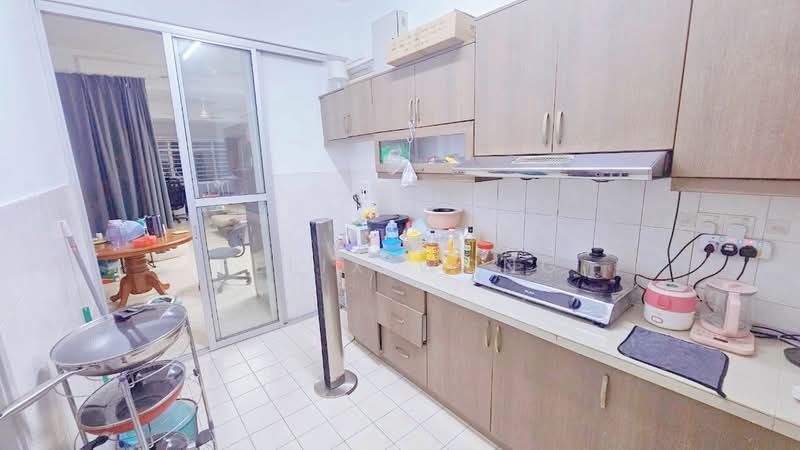 Millennium Place @ Millennium Square untuk Untuk Disewa - RM 2,800 /bulan, Apr 2026 - Kitchen - PropertyGuru.com.my