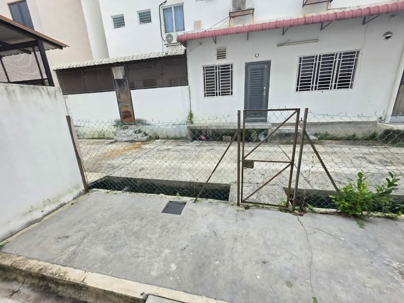 2-storey Terraced House for Rent in Saujana Rawang (Rawang) - Lucy Chow - Exterior - PropertyGuru.com.my