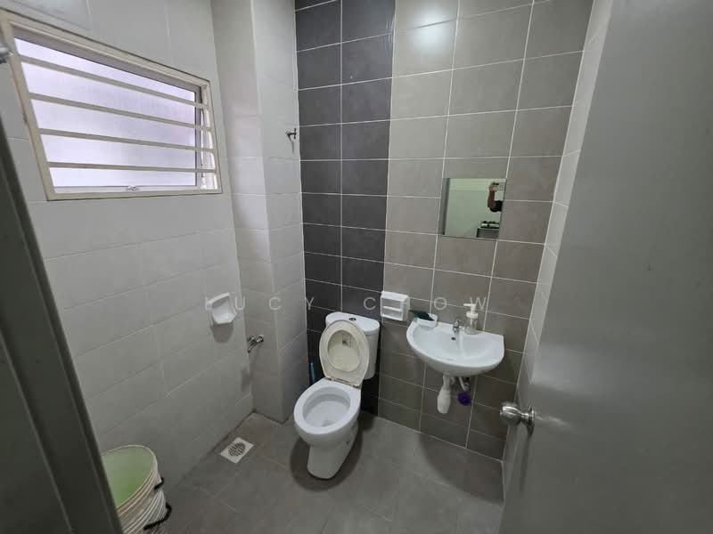 2-storey Terraced House for Rent in Saujana Rawang (Rawang) - Lucy Chow - Bathroom - PropertyGuru.com.my