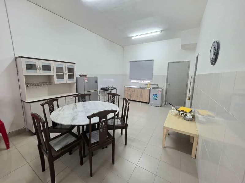 2-storey Terraced House for Rent in Saujana Rawang (Rawang) - Lucy Chow - Kitchen - PropertyGuru.com.my