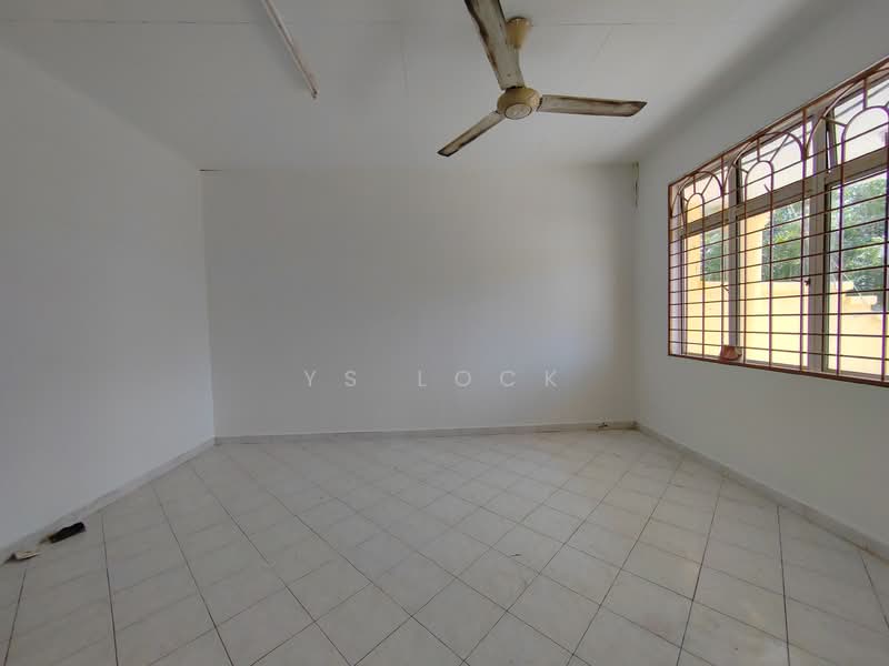 Rumah Teres 2 Tingkat untuk Dijual di Taman Seremban Jaya (Rantau) - YS Lock - Interior - PropertyGuru.com.my