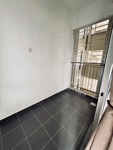 Condominium for Rent at Sky Vista Residency - Dion Sin - Balcony - PropertyGuru.com.my