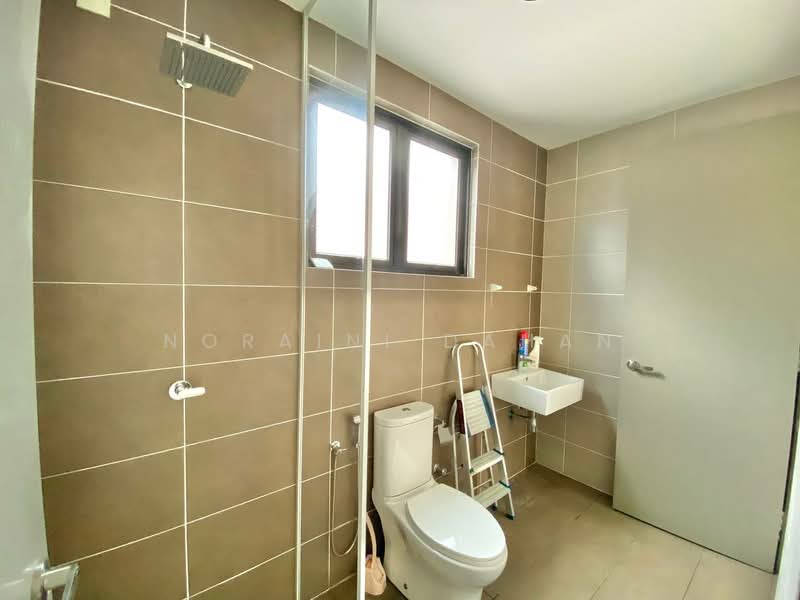 The Strata untuk Untuk Dijual - RM 550,000, Apr 2026 - Bathroom - PropertyGuru.com.my