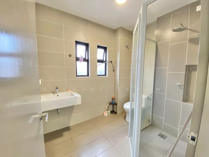 The Strata untuk Untuk Dijual - RM 550,000, Apr 2026 - Bathroom - PropertyGuru.com.my