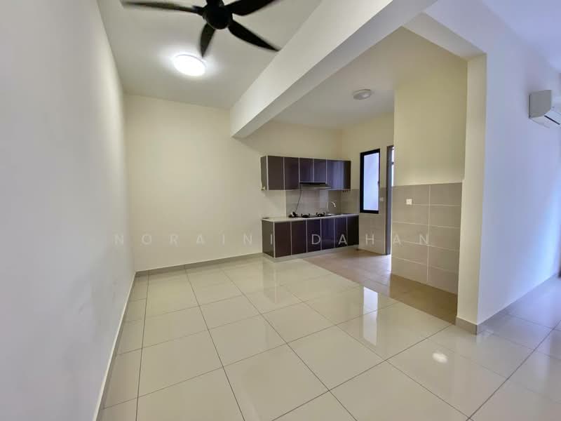 The Strata untuk Untuk Dijual - RM 550,000, Apr 2026 - Kitchen - PropertyGuru.com.my