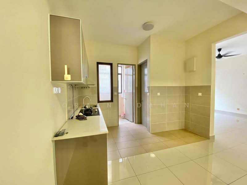 The Strata untuk Untuk Dijual - RM 550,000, Apr 2026 - Kitchen - PropertyGuru.com.my