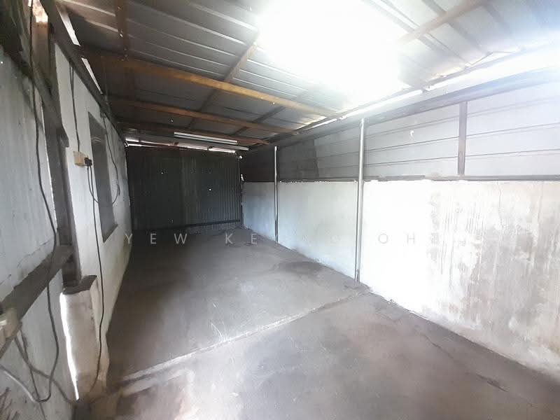 Kilang untuk Disewa di Lahat (Perak) - Alex Oh - Car Park - PropertyGuru.com.my