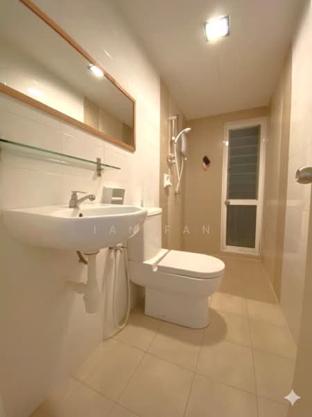 The Zest @ Kinrara 9 untuk Untuk Dijual - RM 490,000, Apr 2026 - Bathroom - PropertyGuru.com.my