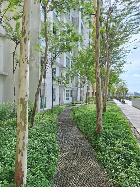 The Zest @ Kinrara 9 untuk Untuk Dijual - RM 490,000, Apr 2026 - Exterior - PropertyGuru.com.my