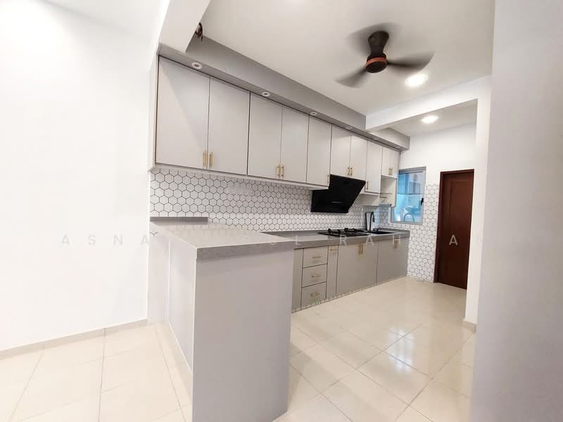 Terraced House for Rent in Sepang (Selangor) - Asna Abdul Rahman - Kitchen - PropertyGuru.com.my