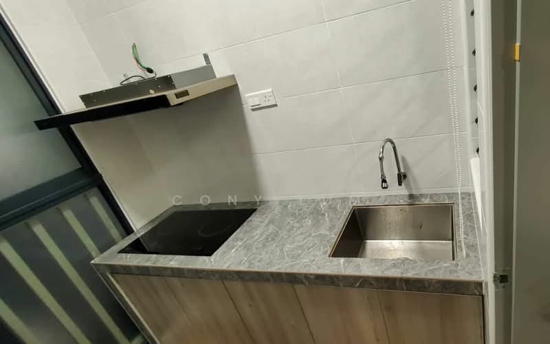 Service Residence for Rent at B11 Parkland Residence - Cony Lum - Kitchen - PropertyGuru.com.my