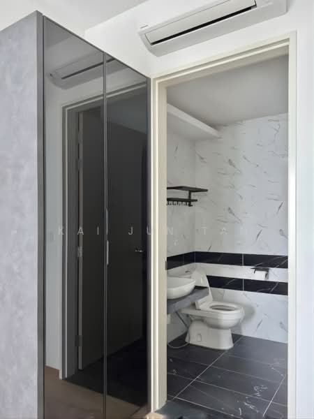 Condominium for Rent at QuayWest Residence - Kai Jun Tan - Bathroom - PropertyGuru.com.my