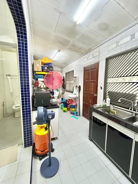 1-storey Terraced House for Sale in Skudai (Johor) - Elena Lim - Kitchen - PropertyGuru.com.my