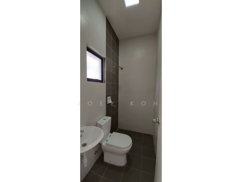 2-storey Terraced House for Rent in Setia Alam (Selangor) - Joey Koh - Bathroom - PropertyGuru.com.my