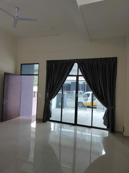 spectrum untuk Untuk Dijual - RM 860,000, Apr 2026 - Living Room - PropertyGuru.com.my