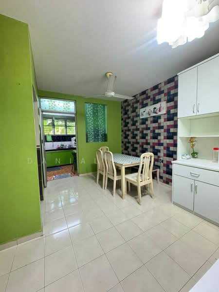 Crescentia Park untuk Untuk Dijual - RM 495,000, Apr 2026 - Kitchen - PropertyGuru.com.my