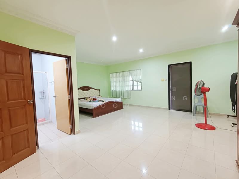 2-storey Terraced House for Sale in Taman Desa Aman (Cheras) - Fred Chai Meng Foong - Bedroom - PropertyGuru.com.my