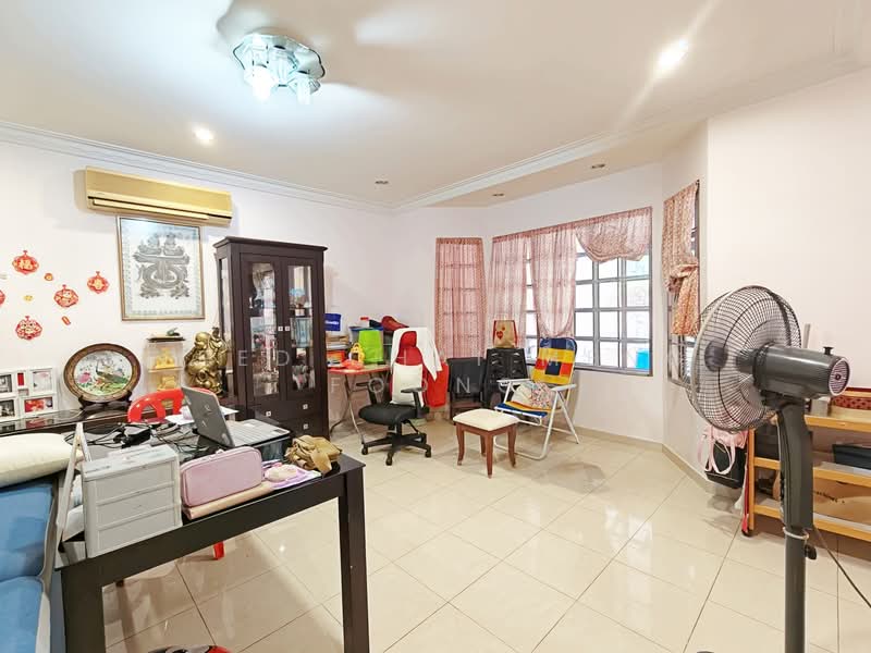 2-storey Terraced House for Sale in Taman Desa Aman (Cheras) - Fred Chai Meng Foong - Living Room - PropertyGuru.com.my