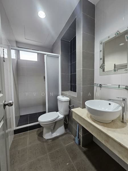 Zenia Garden Condo untuk Untuk Disewa - RM 4,800 /bulan, Apr 2026 - Bathroom - PropertyGuru.com.my