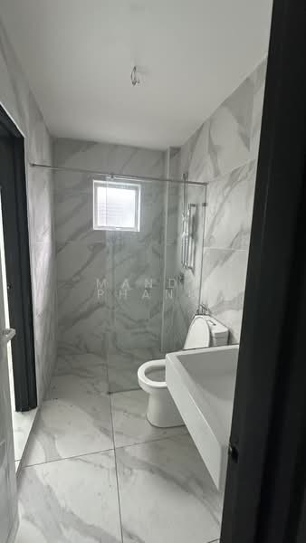 Semi-Detached House for Rent in Ipoh (Perak) - Mandy Phang - Bathroom - PropertyGuru.com.my