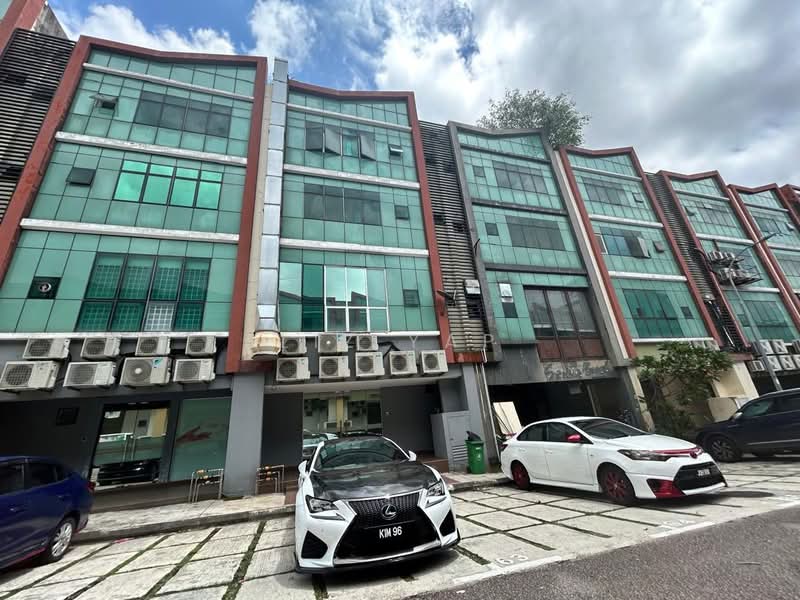 Shop for Sale in Taman Molek (Johor Bahru) - Liz Yap - Exterior - PropertyGuru.com.my