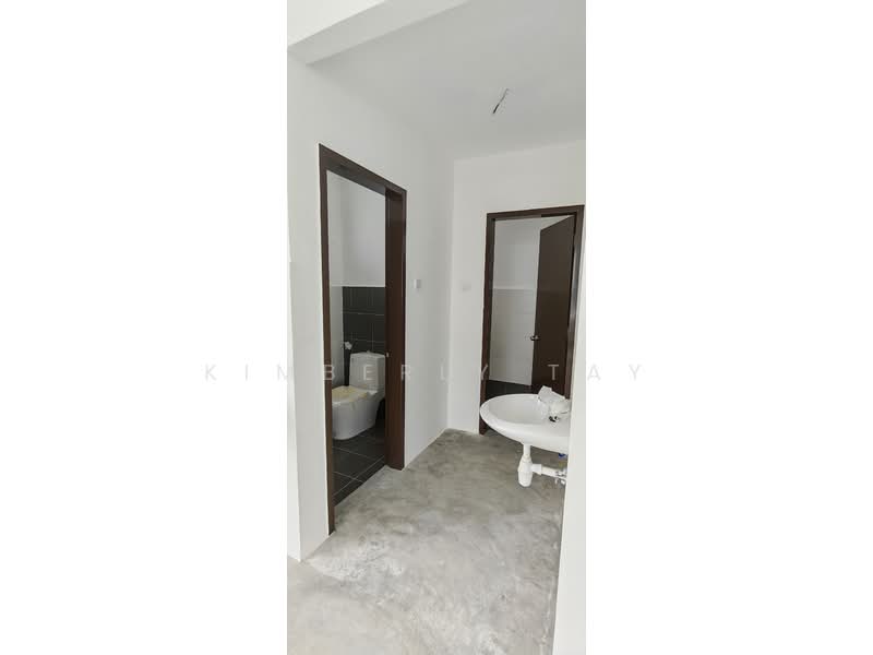 Shop for Rent in Masai (Johor) - Kimberly Tay - Bathroom - PropertyGuru.com.my