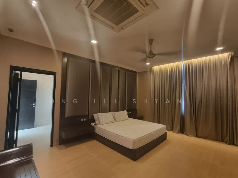 Rumah Berkembar untuk Dijual di Taman Austin Perdana (Tebrau) - Ong Lih Shyan - Bedroom - PropertyGuru.com.my