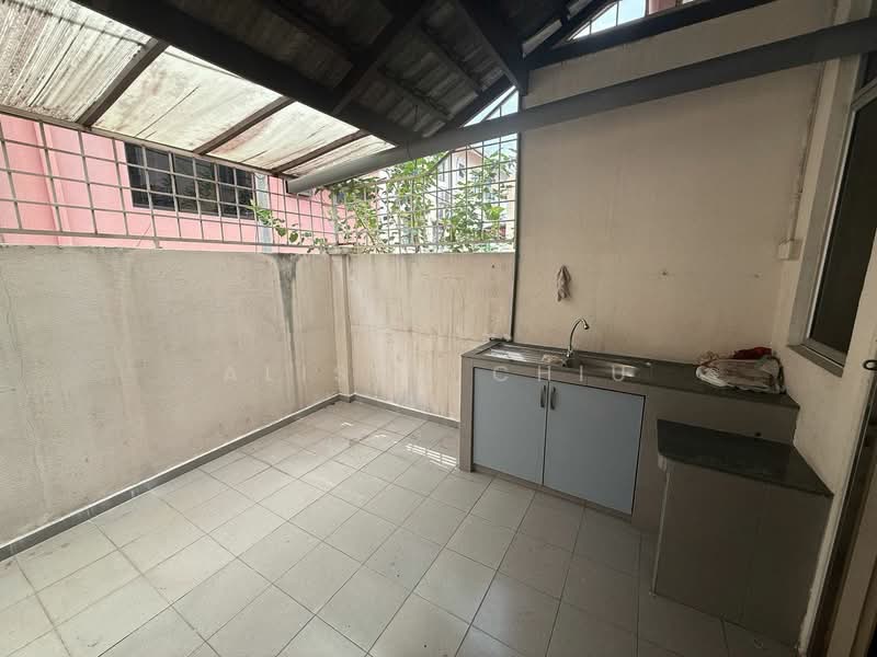 Rumah Teres 2 Tingkat untuk Disewa di Kampung Segambut Tengah (Segambut) - Alison Chiu - Exterior - PropertyGuru.com.my