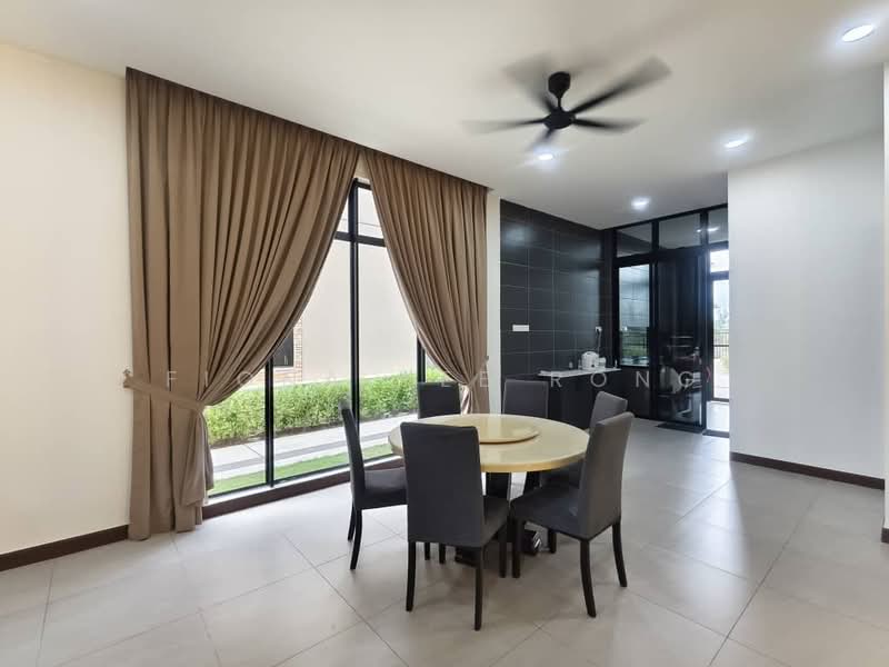 Aurora Resort Villas untuk Untuk Disewa - RM 7,800 /bulan, Apr 2026 - Dining Room - PropertyGuru.com.my