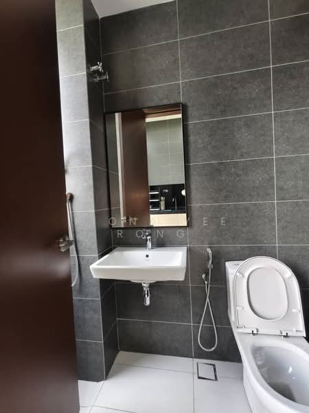 Aurora Resort Villas untuk Untuk Disewa - RM 7,800 /bulan, Apr 2026 - Bathroom - PropertyGuru.com.my