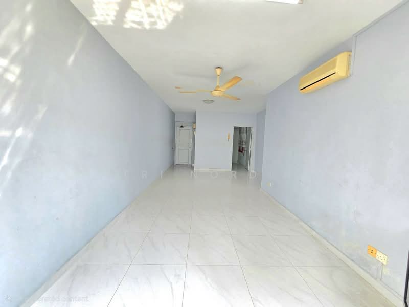 Danau Impian untuk Untuk Dijual - RM 300,000, Apr 2026 - Living Room - PropertyGuru.com.my