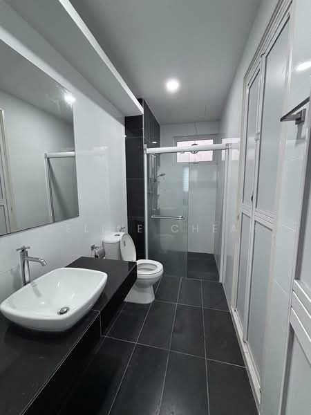 Condominium for Sale at The Clovers - Celine Cheah - Bathroom - PropertyGuru.com.my
