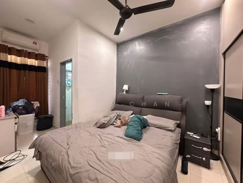 1-storey Terraced House for Sale in Klang (Selangor) - Louis Chan - Bedroom - PropertyGuru.com.my