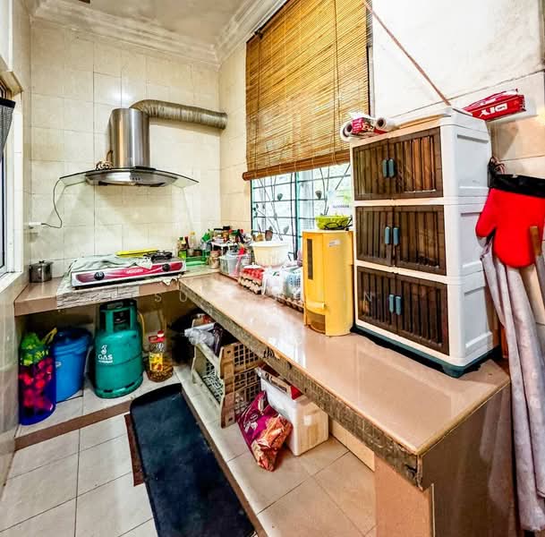 Sering Ukay untuk Untuk Dijual - RM 995,000, Apr 2026 - Kitchen - PropertyGuru.com.my