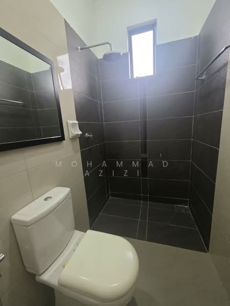 Cluster House for Sale in Taman Bandar Putra (Kuantan) - Mohammad Azizi - Bathroom - PropertyGuru.com.my