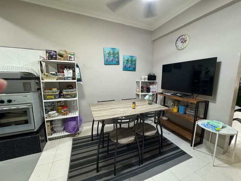 Taman Sri Pulai Perdana untuk Untuk Dijual - RM 540,000, Apr 2026 - Dining Room - PropertyGuru.com.my