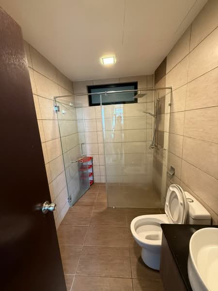 Service Residence for Rent at Molek Regency - Sam . - Bathroom - PropertyGuru.com.my
