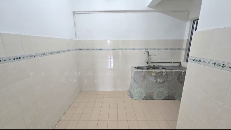 Apartment for Rent at Anggerik Villa 2 - Muhammad Zhariff Nasharudin - Kitchen - PropertyGuru.com.my