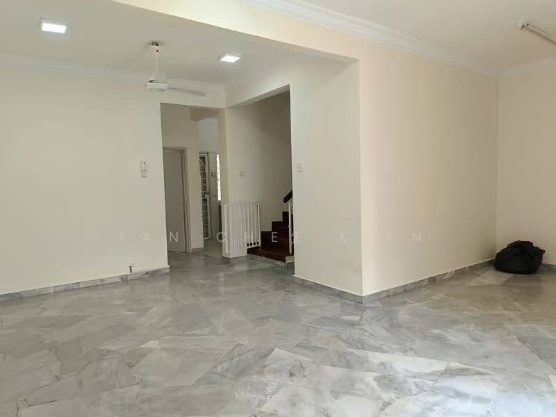 BK4 (Bandar Kinrara 4) untuk Untuk Disewa - RM 2,200 /bulan, Apr 2026 - Living Room - PropertyGuru.com.my