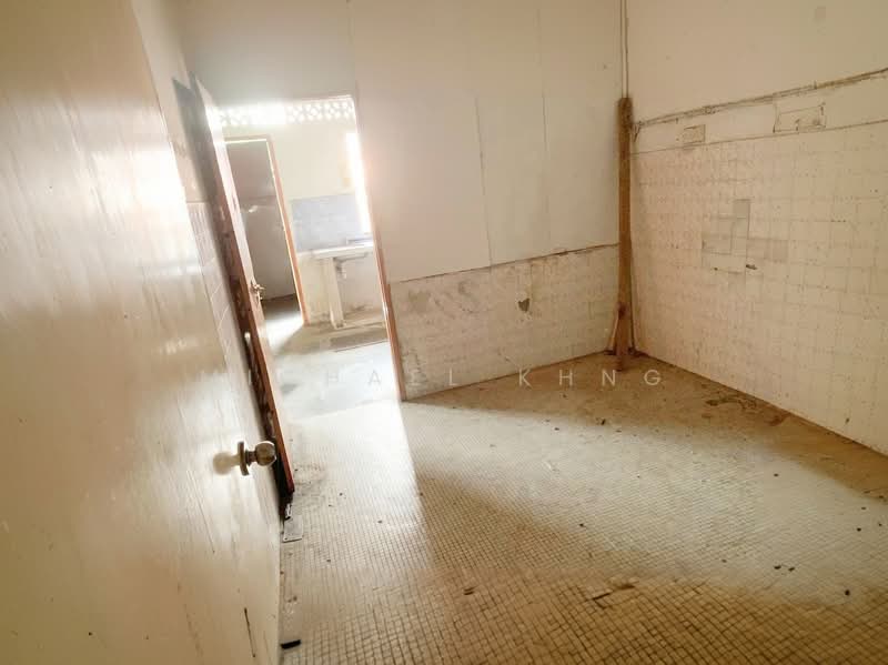 Rumah Teres 2 Tingkat untuk Dijual di Kampung Melayu (Ayer Itam) - Michael Khng - PropertyGuru.com.my