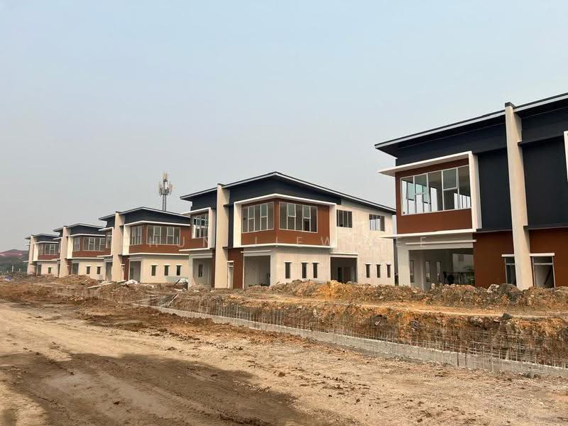 Semi-D Factory for Sale in Kuching (Sarawak) - Chun Jiew Lee - Exterior - PropertyGuru.com.my