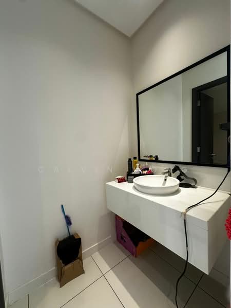 Rumah Teres untuk Dijual di Medini (Iskandar Puteri (Nusajaya)) - Calvin Wong - Bathroom - PropertyGuru.com.my