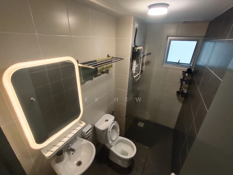 Apartment for Sale at Harmoni @ Eco Majestic - KK HEW - Bathroom - PropertyGuru.com.my
